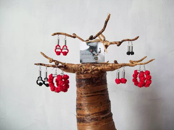 PRIMITIVE - ETHNICA Bijoux & Art - 2010
